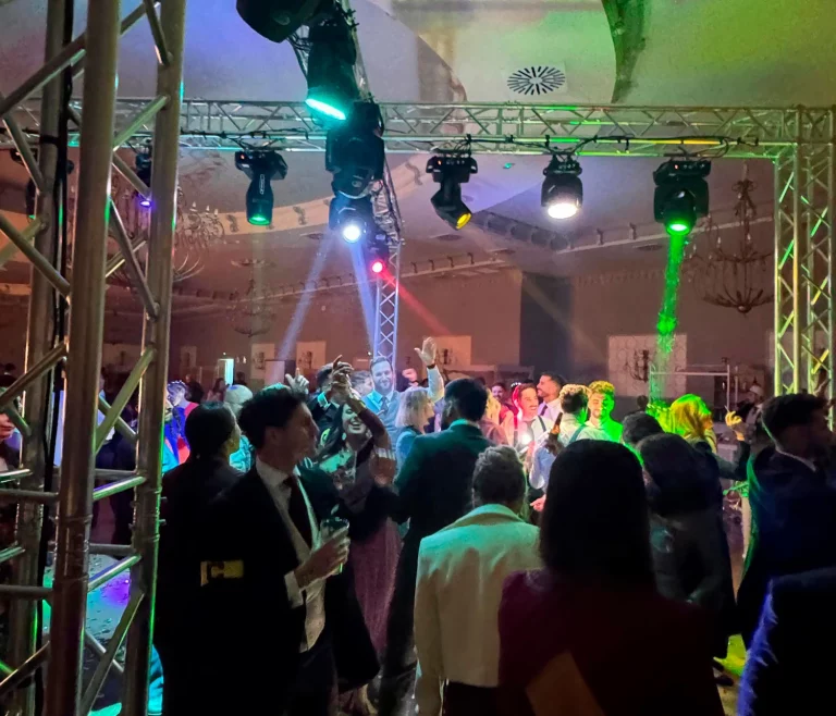 Música para bodas en haciendas de Sevilla: magia, tradición y espectáculo
